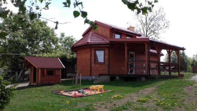 Domek Bialojany Exterior foto